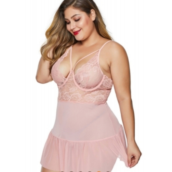 PINK PLUS SIZE CHEMISE - Picture 3 of 7